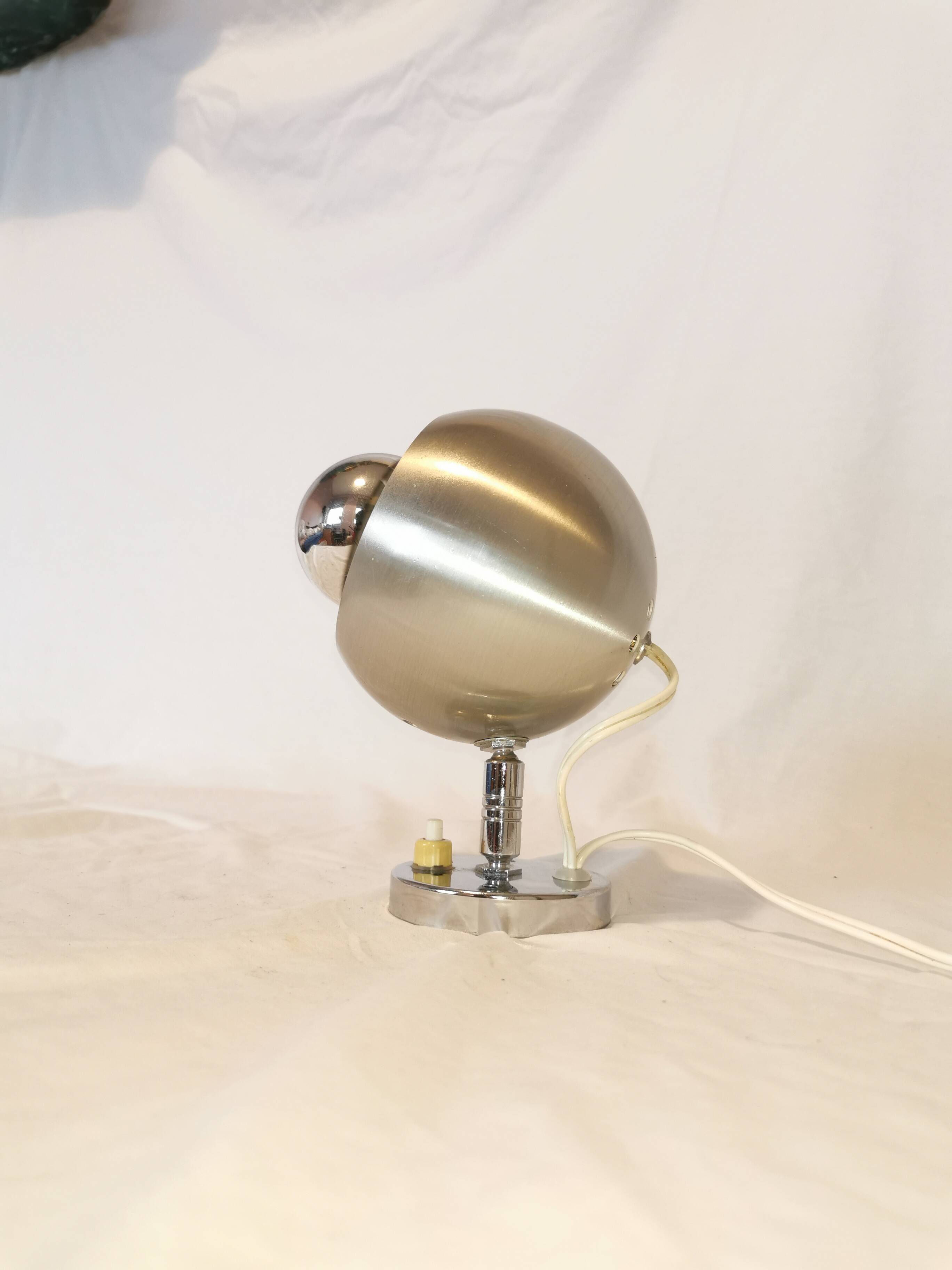 Lampe spot Eyeball aluminium brossé, 1970