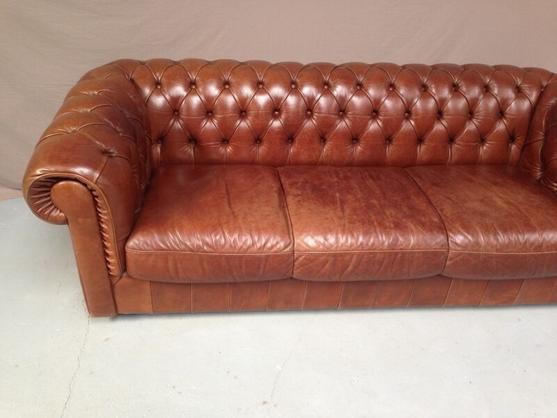 Chesterfield brown sofa 3-seater