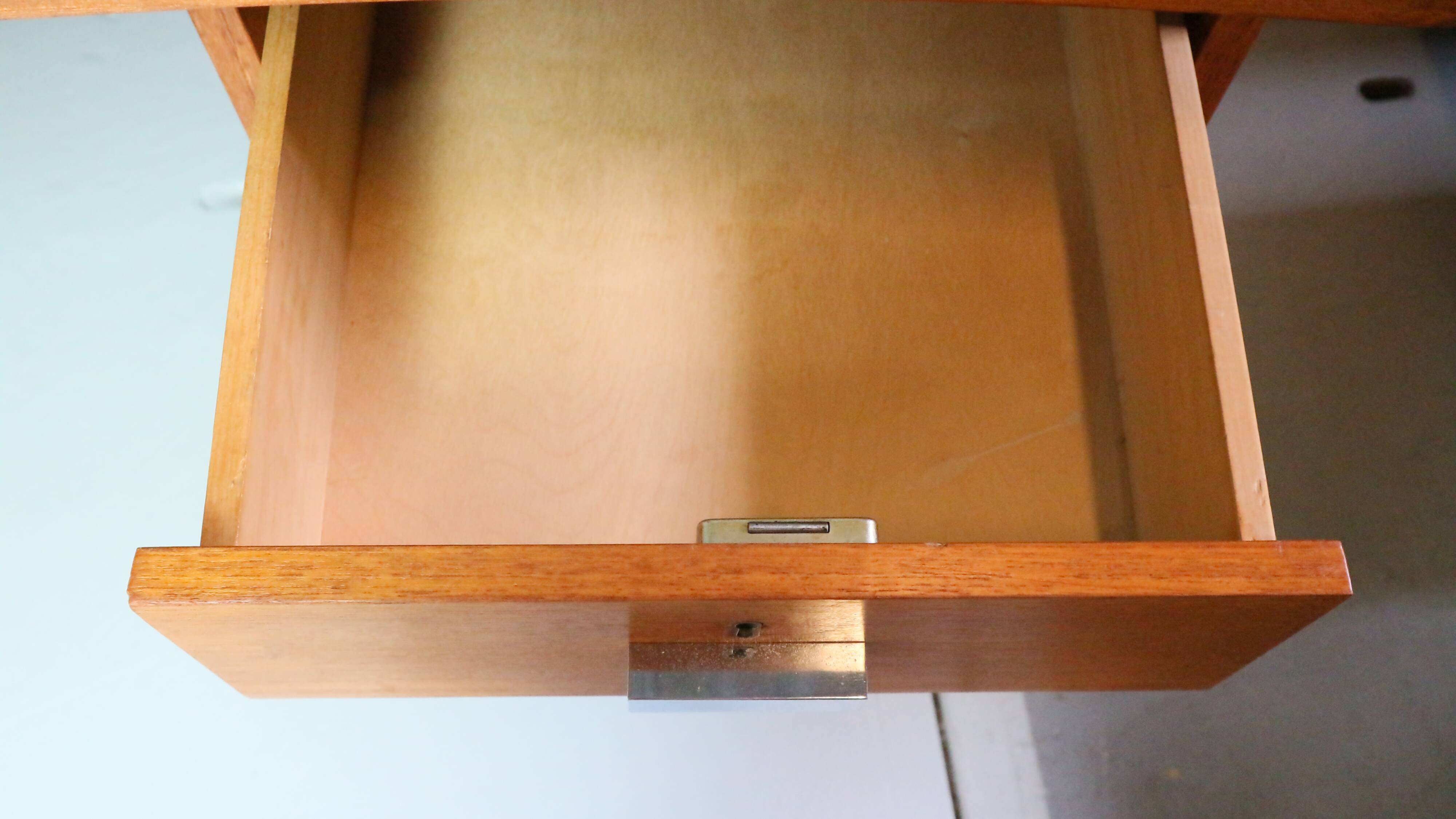 Cees Braakman Boomerang Desk with Triangle Legs for Pastoe, Dutch Design, 1950s