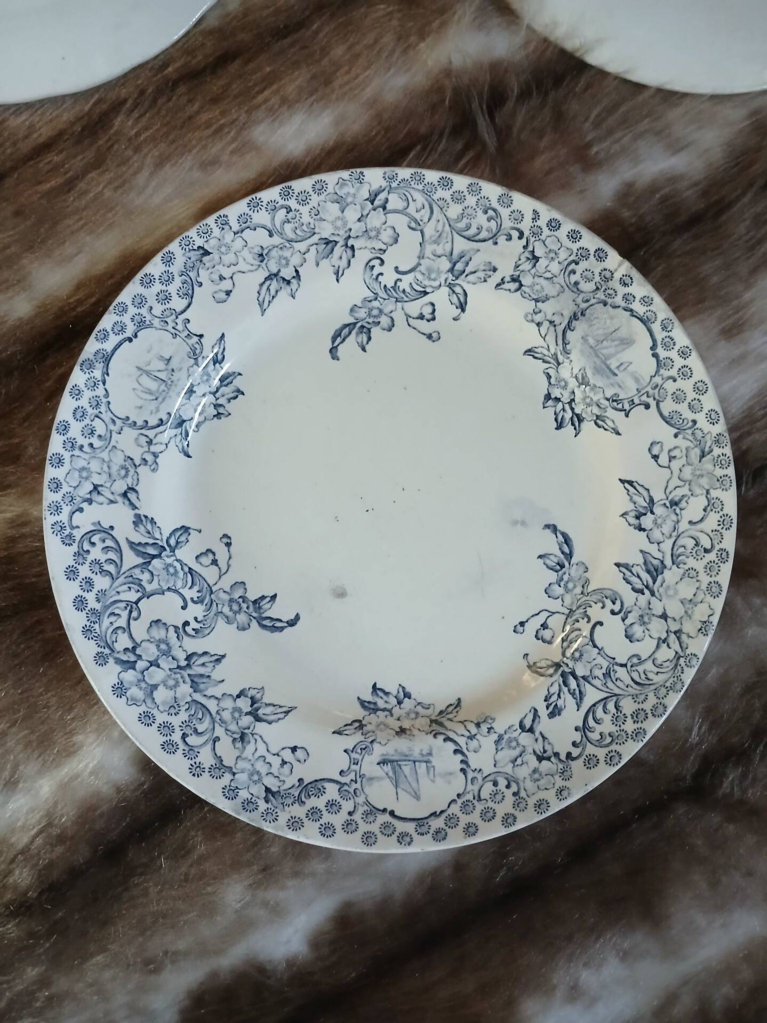20 mismatched antique flat plates in ironstone