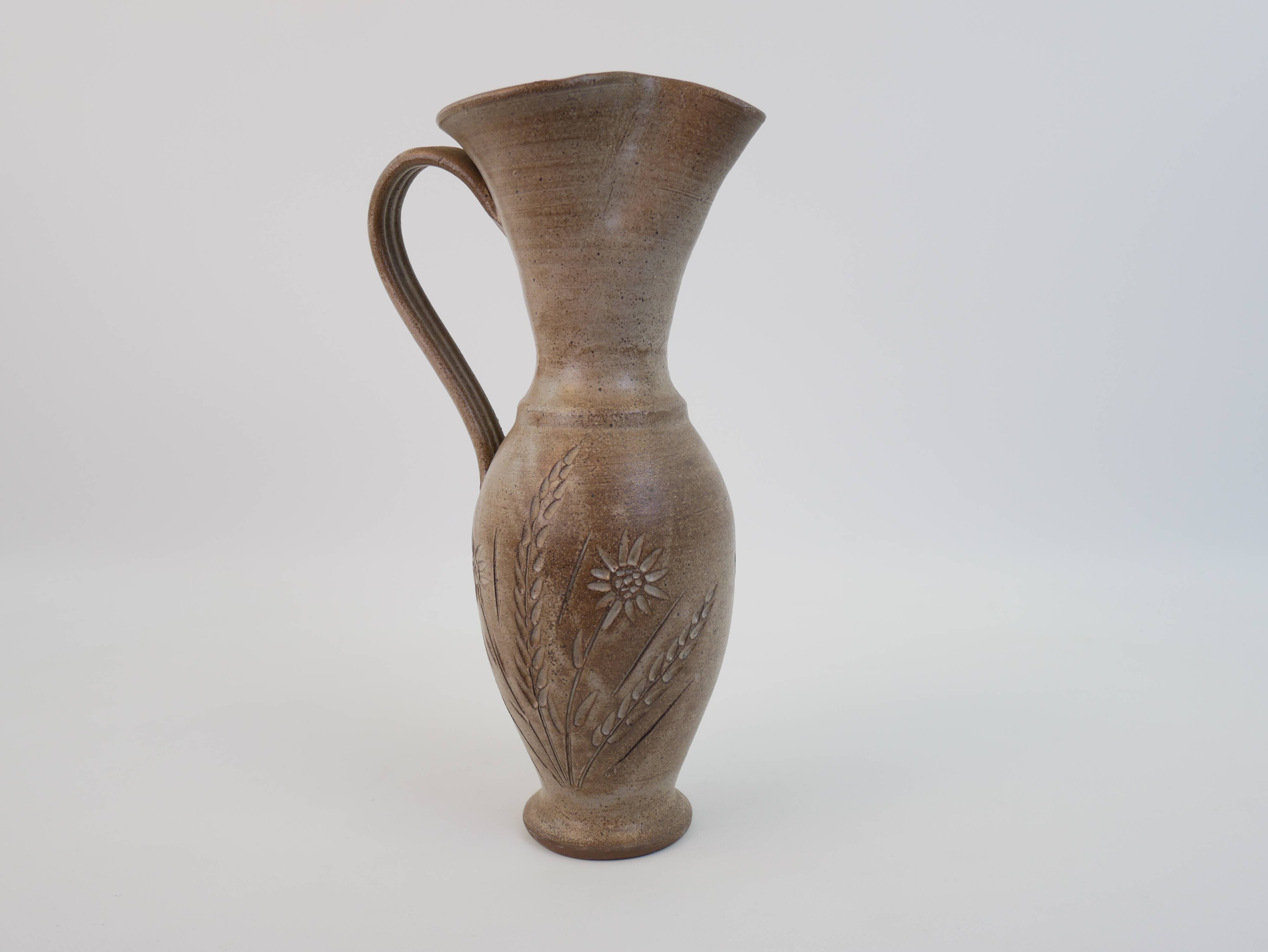 Large chiseled ceramic jug from Vallauris