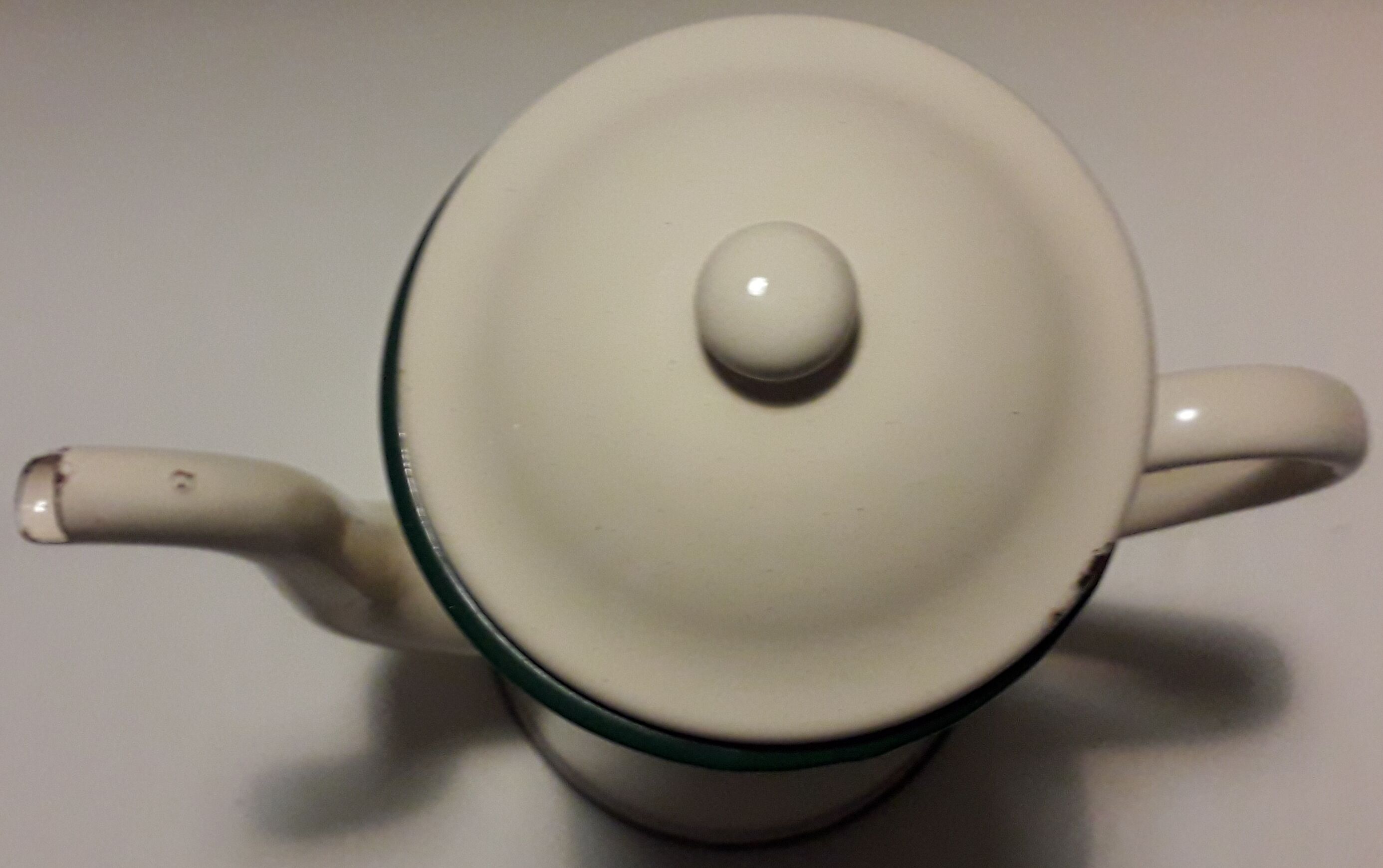 enamelled coffee maker ecru and green