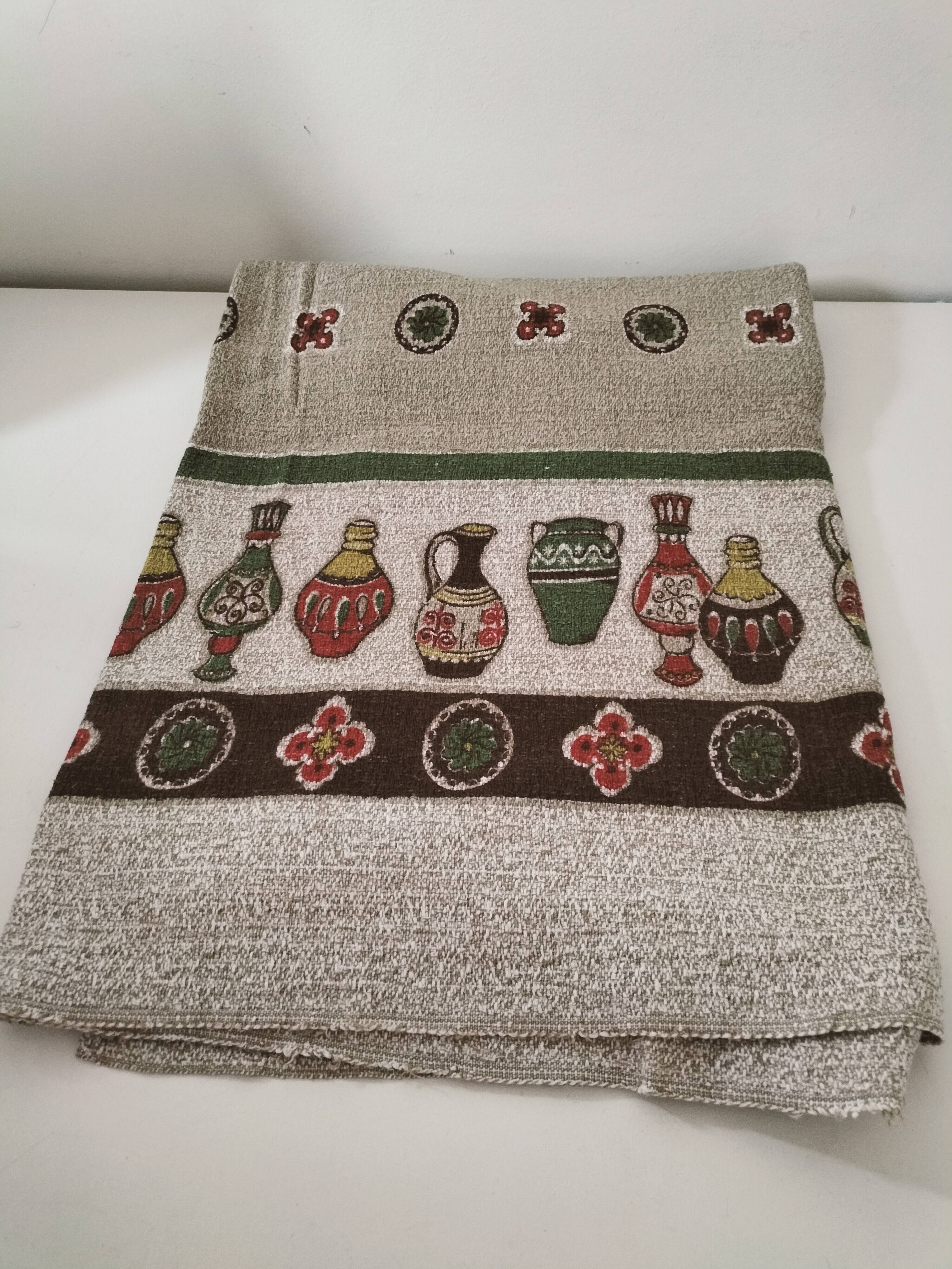 Nappe vintage à décor de poteries stylisées, années 60-70