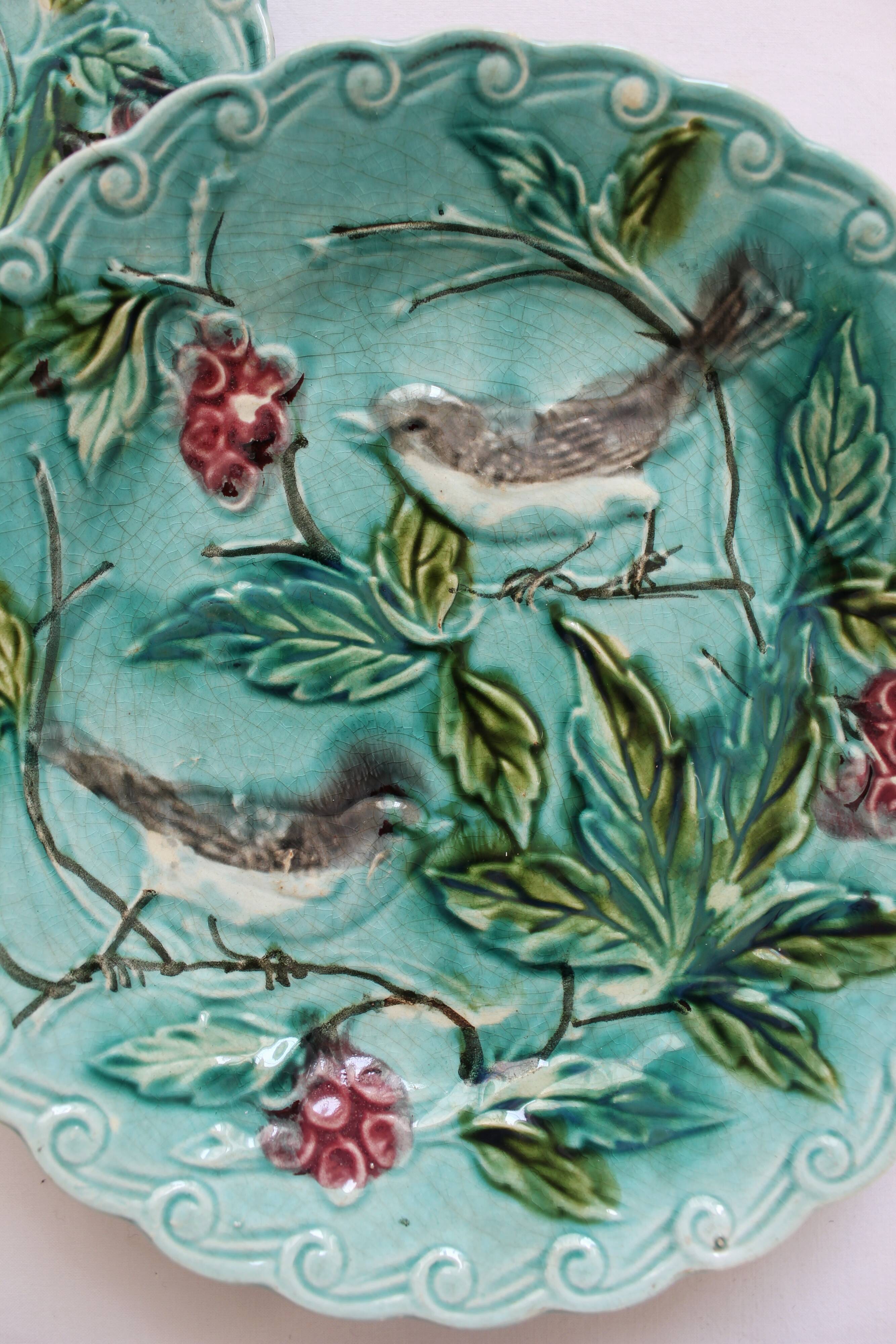 2 old plates in slurry birds Onnaing early twentieth