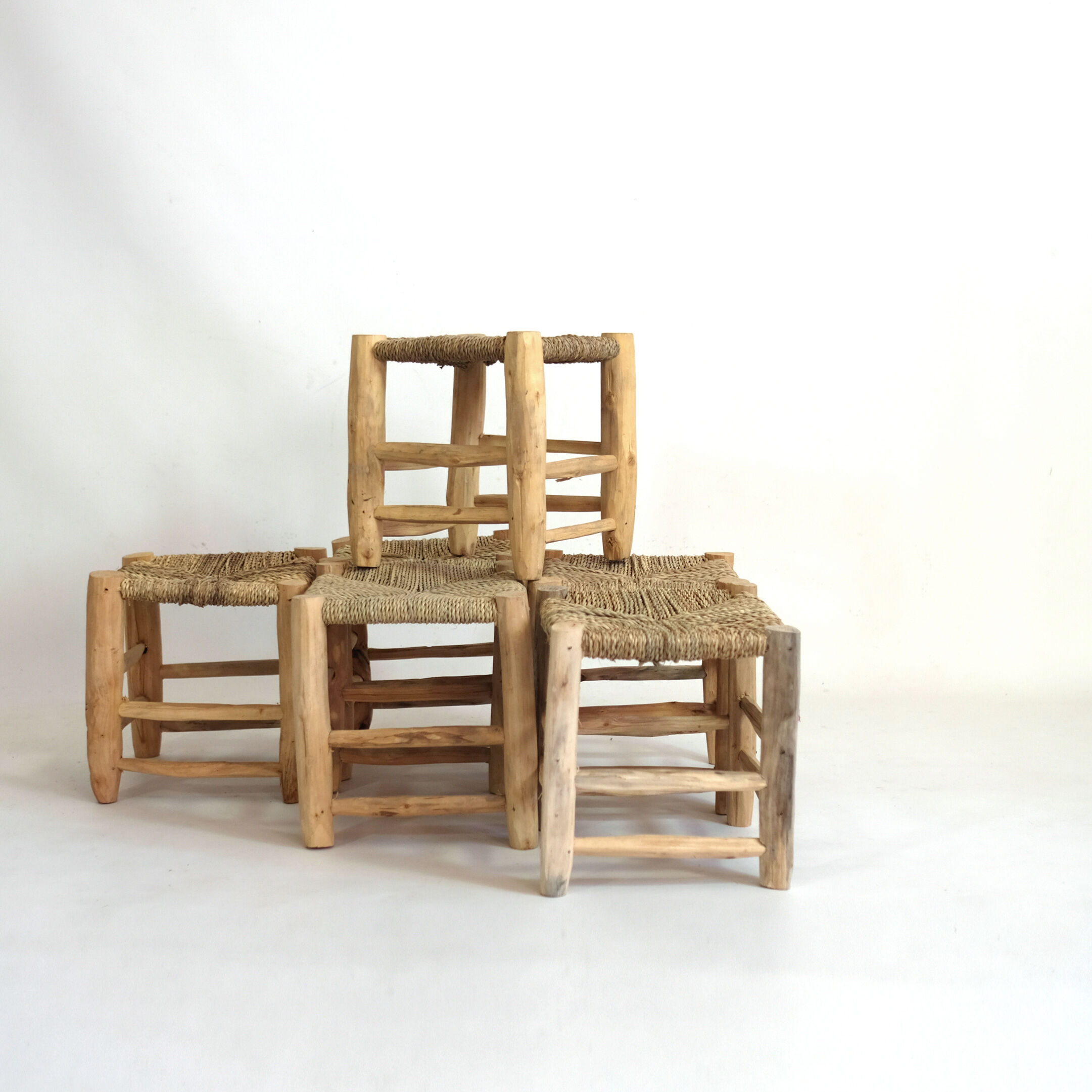 Minimalist stool made of wood and rope