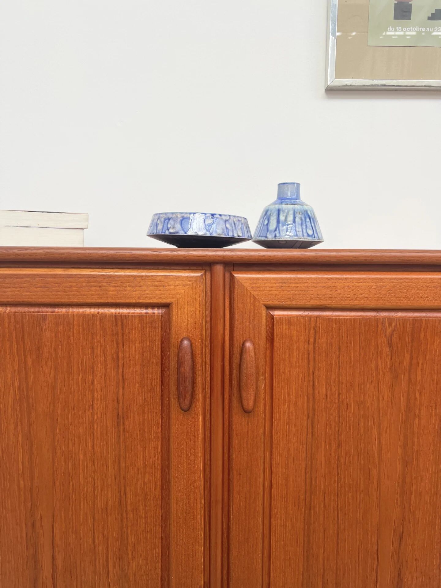 Small teak buffet with 2 doors, vintage Scandinavian style.