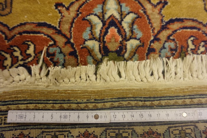 PERSIAN rugs, QOM, Iran - 80 cm x 130 cm, knotted hand, 1970