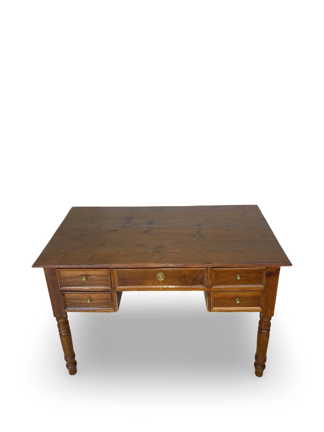 Italian pine wood centre writing desk from the 1960s, a reproduction o