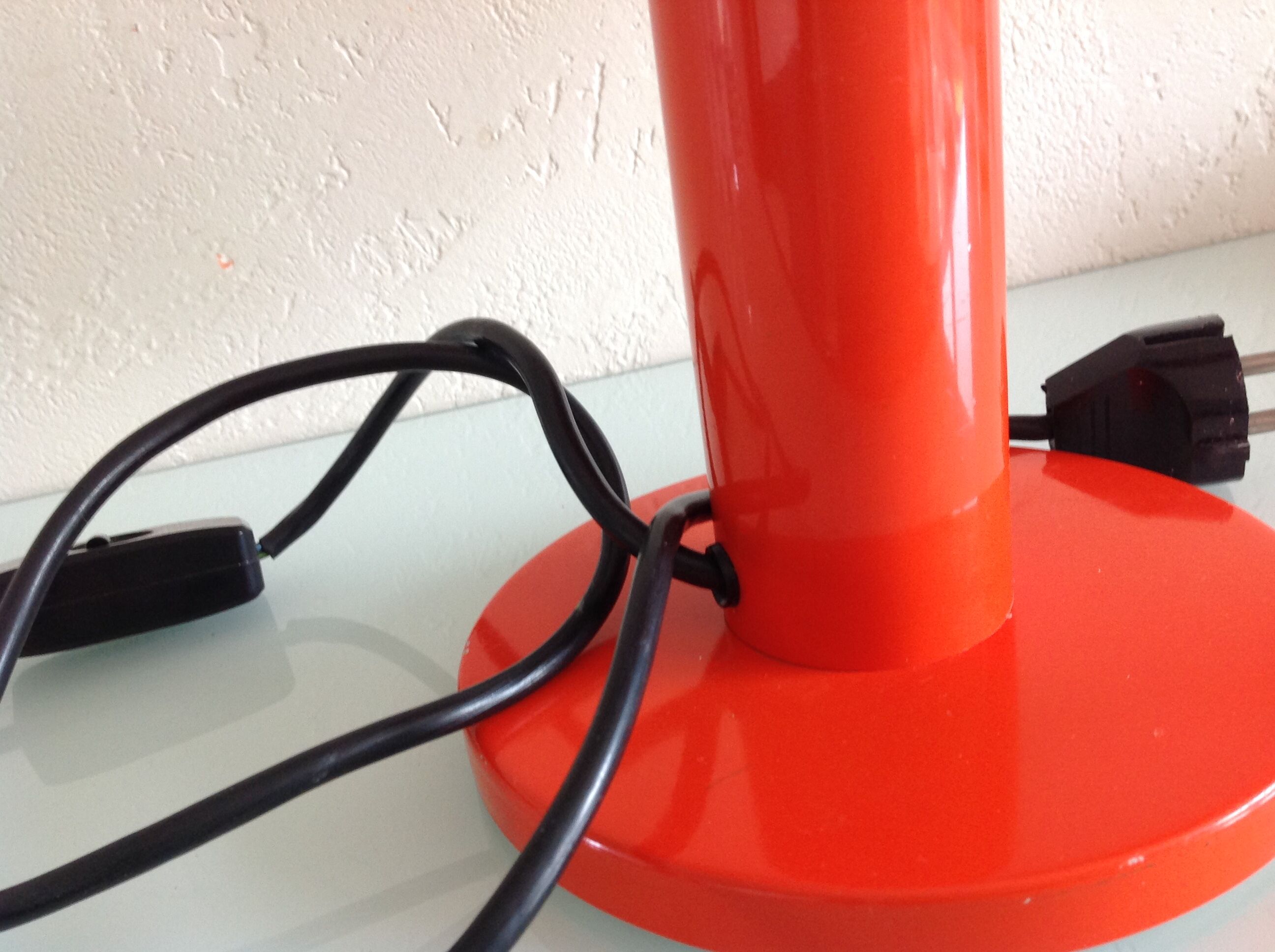 Orange eyeball lamp and chrome globe 60/70
