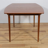 Table à manger extensible en teck du milieu du siècle de McIntosh, années 1960
