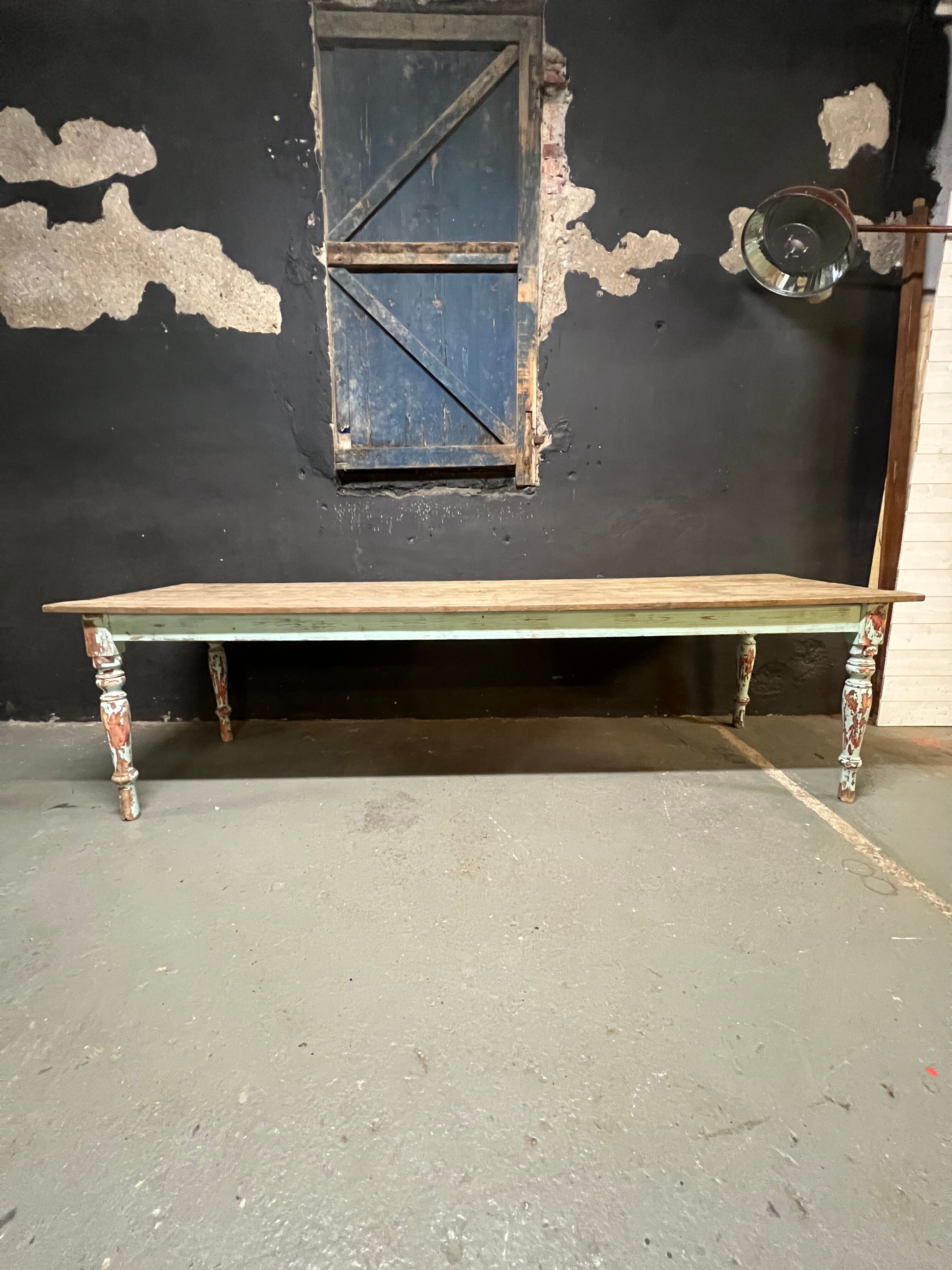 Fir draper table patina mint water