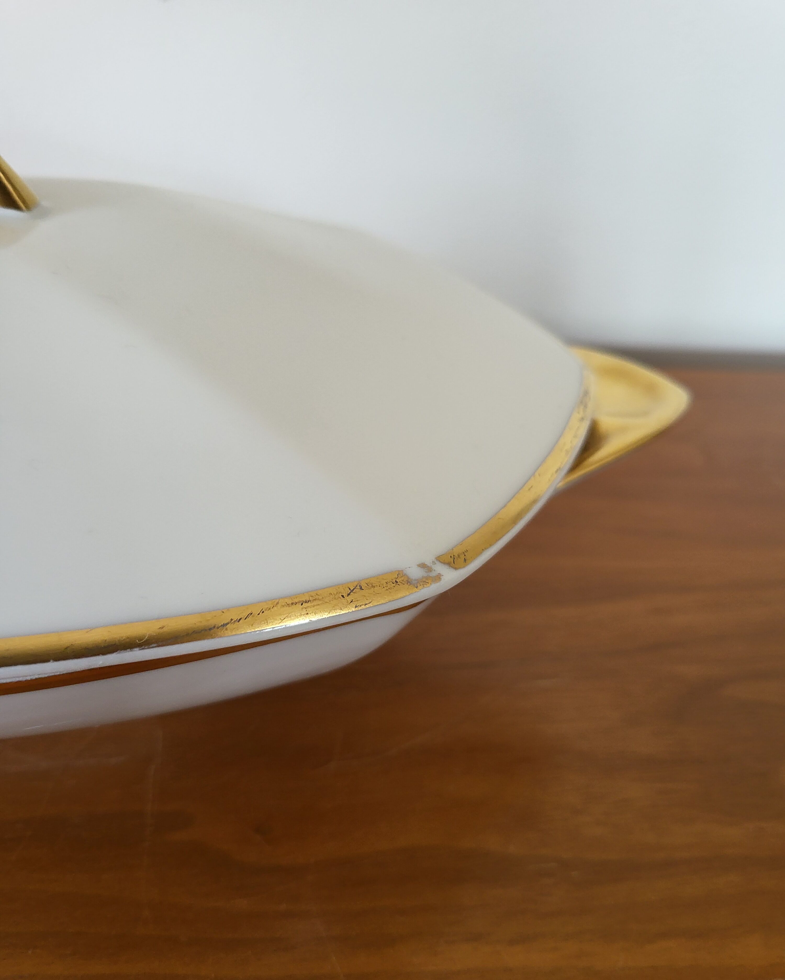 Vegetable dish in Limoges porcelain by Jean Boyer