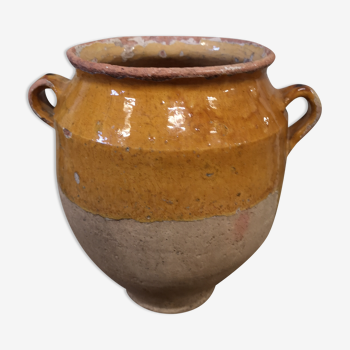 Ancient yellow sandstone pot