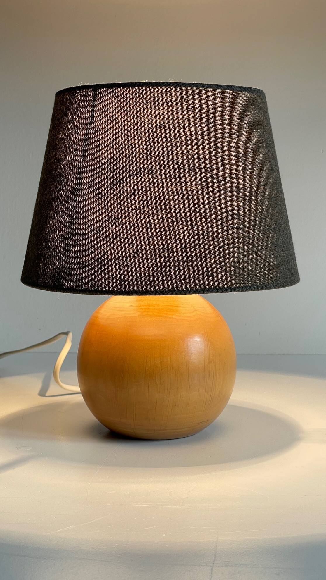 METROPOLIGHT Vintage Solid Wood LAMP