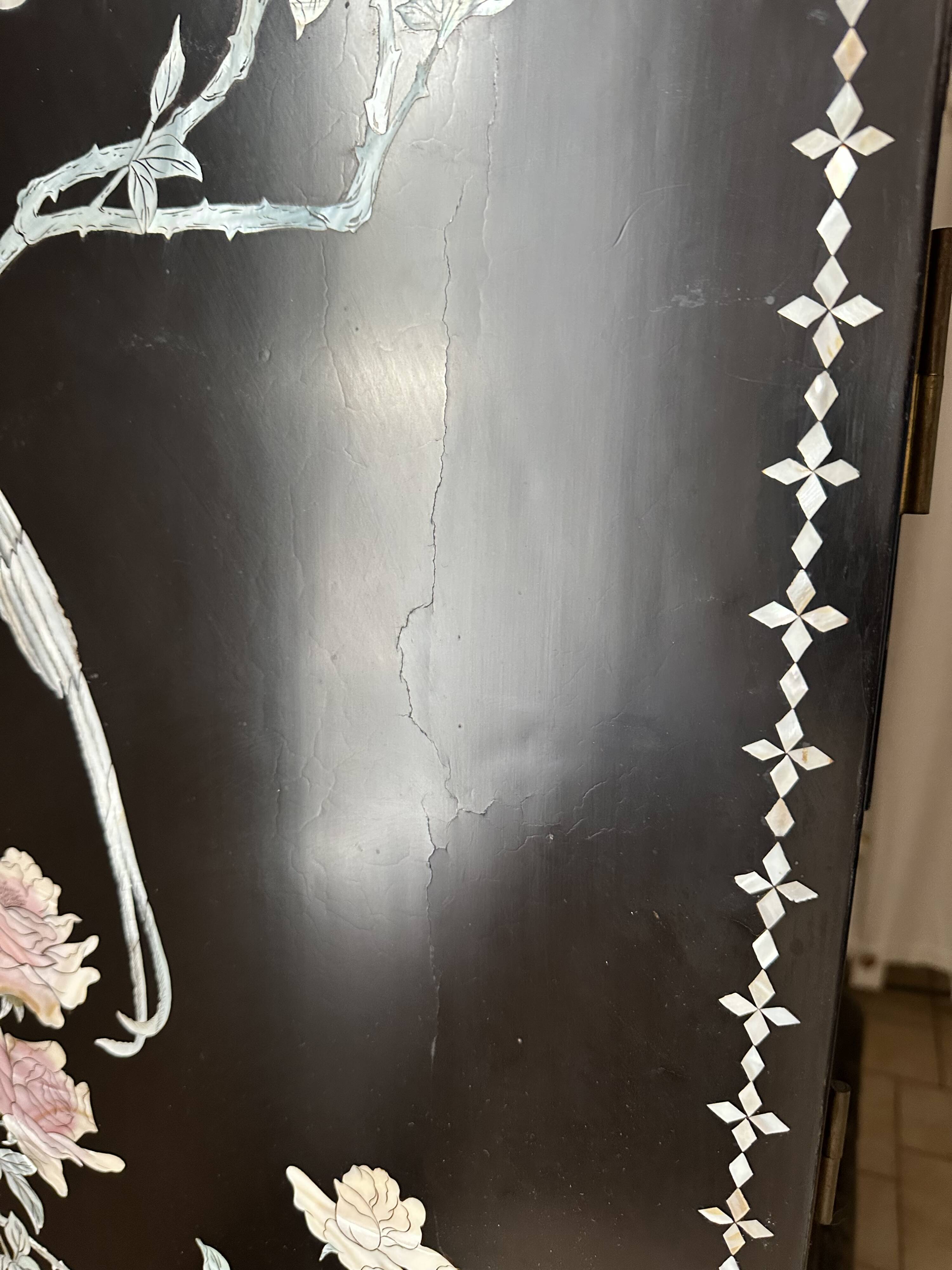 Chinese wedding cabinet – Art furniture, Paris