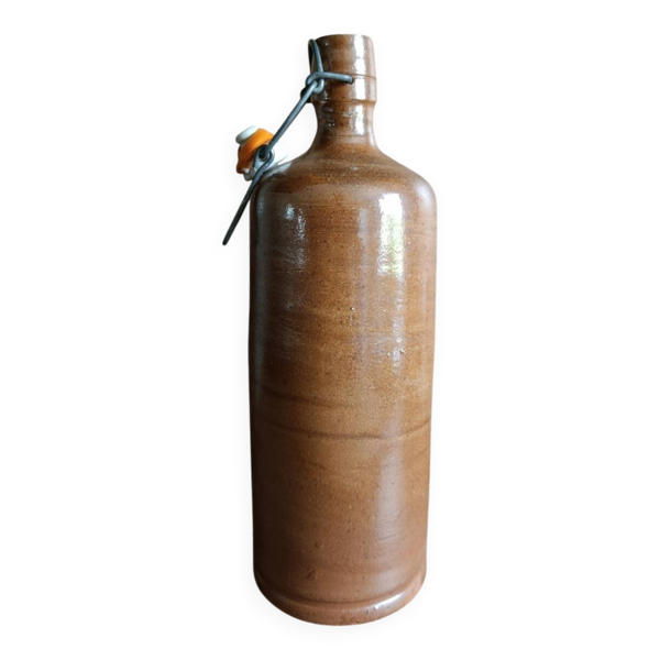 Bouteille grès marron brut et épuré vintage