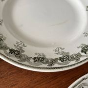 Set of 4 flat plates Terre de Fer Moulin des Loups model Violett