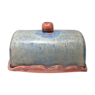 Blue and pink butter maker in ceramic