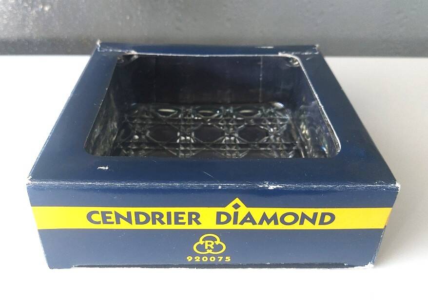 Diamond Ashtray in Glass