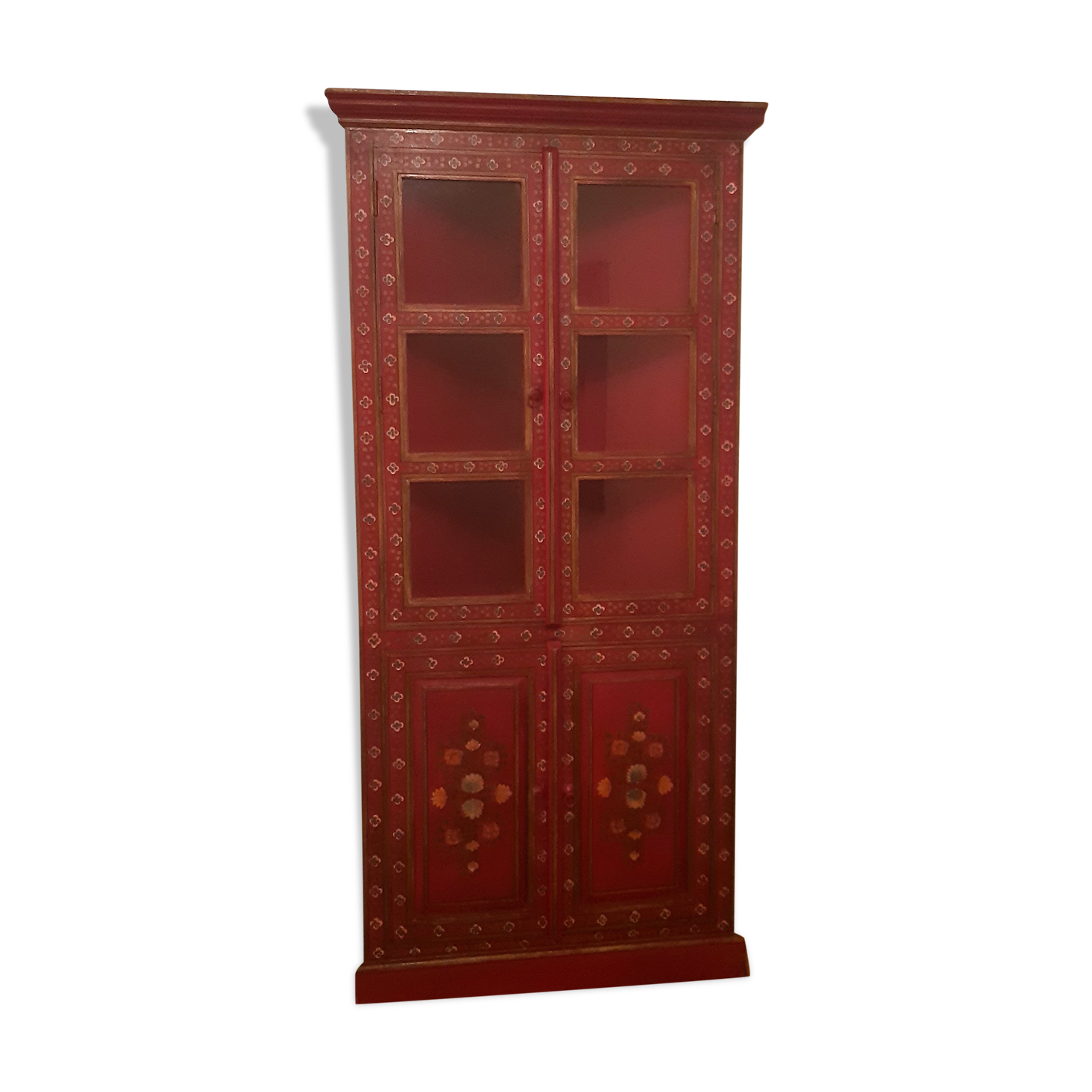 Indian red wood notch