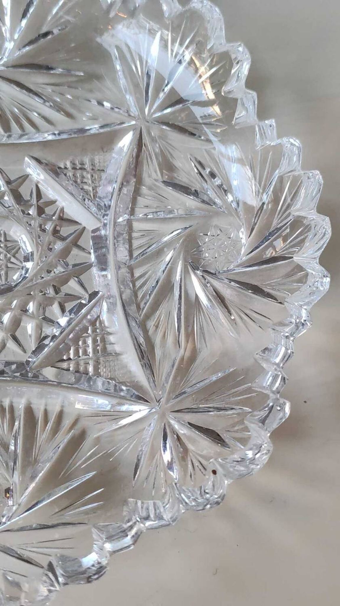 Vintage pocket tray in cut Bohemian crystal. Sophisticated star/brass patterns. Stylish Czech Boho