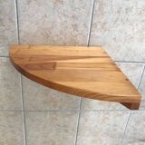 Hanging pine corner shelf