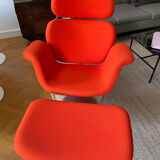 Fauteuil Tulip et son repose-pied de Pierre Paulin édition Artifort