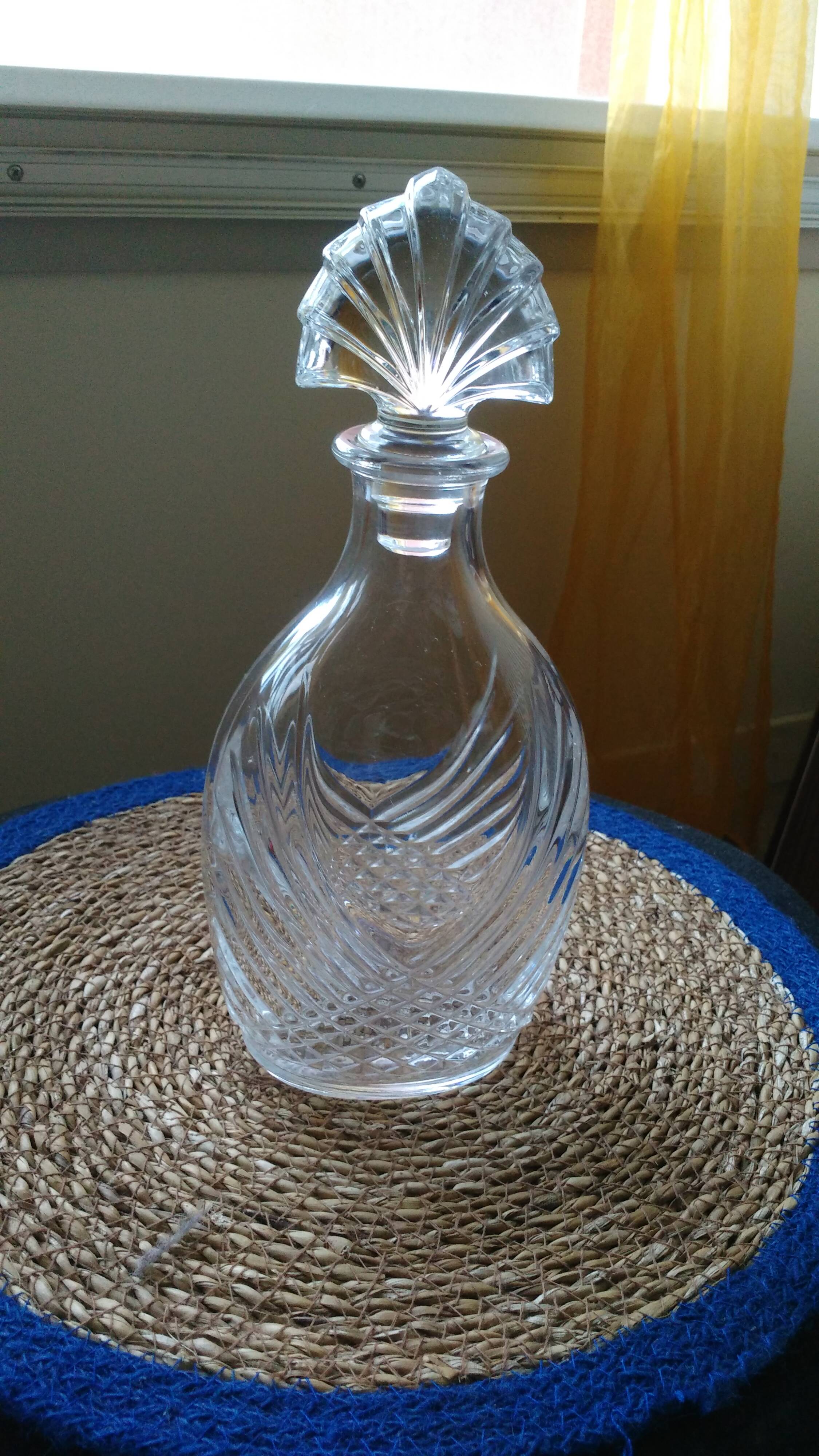 Vintage crystal whisky decanter from the 50s/60s