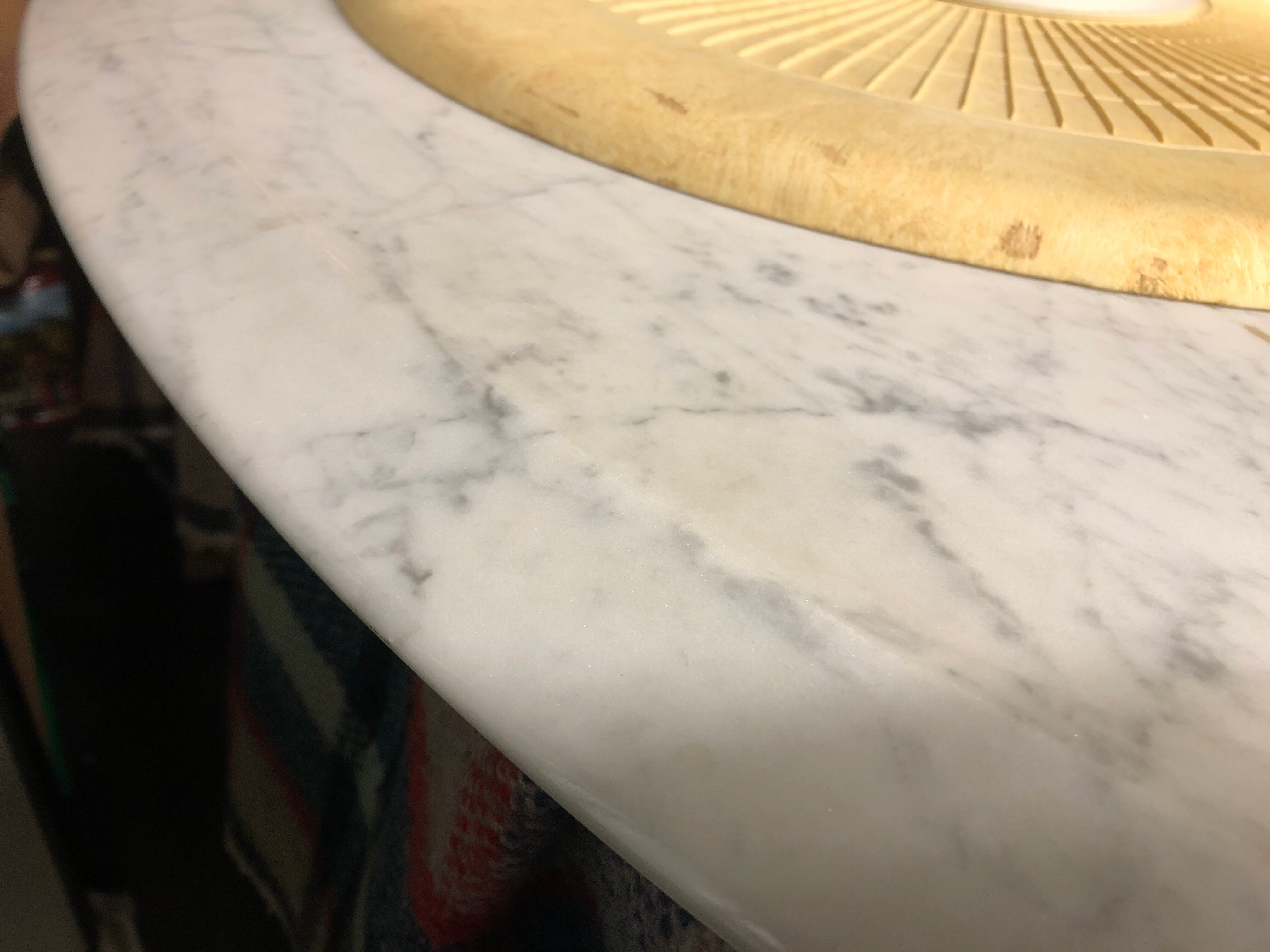 Oval coffee table by Eero Saarinen for Knoll