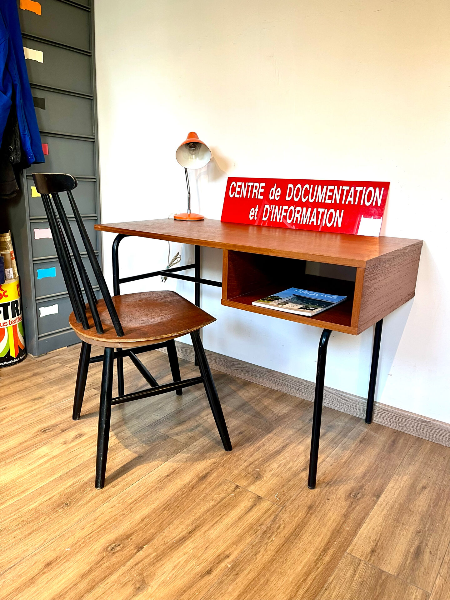 Modernist desk