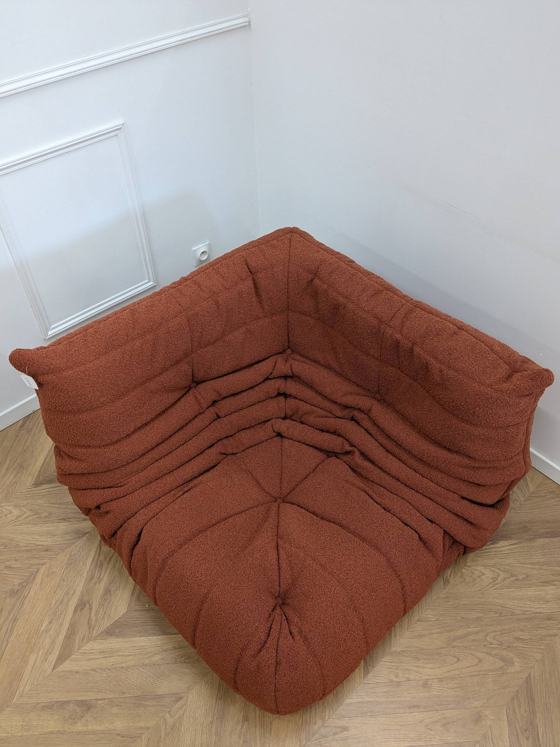 Togo angle terracotta