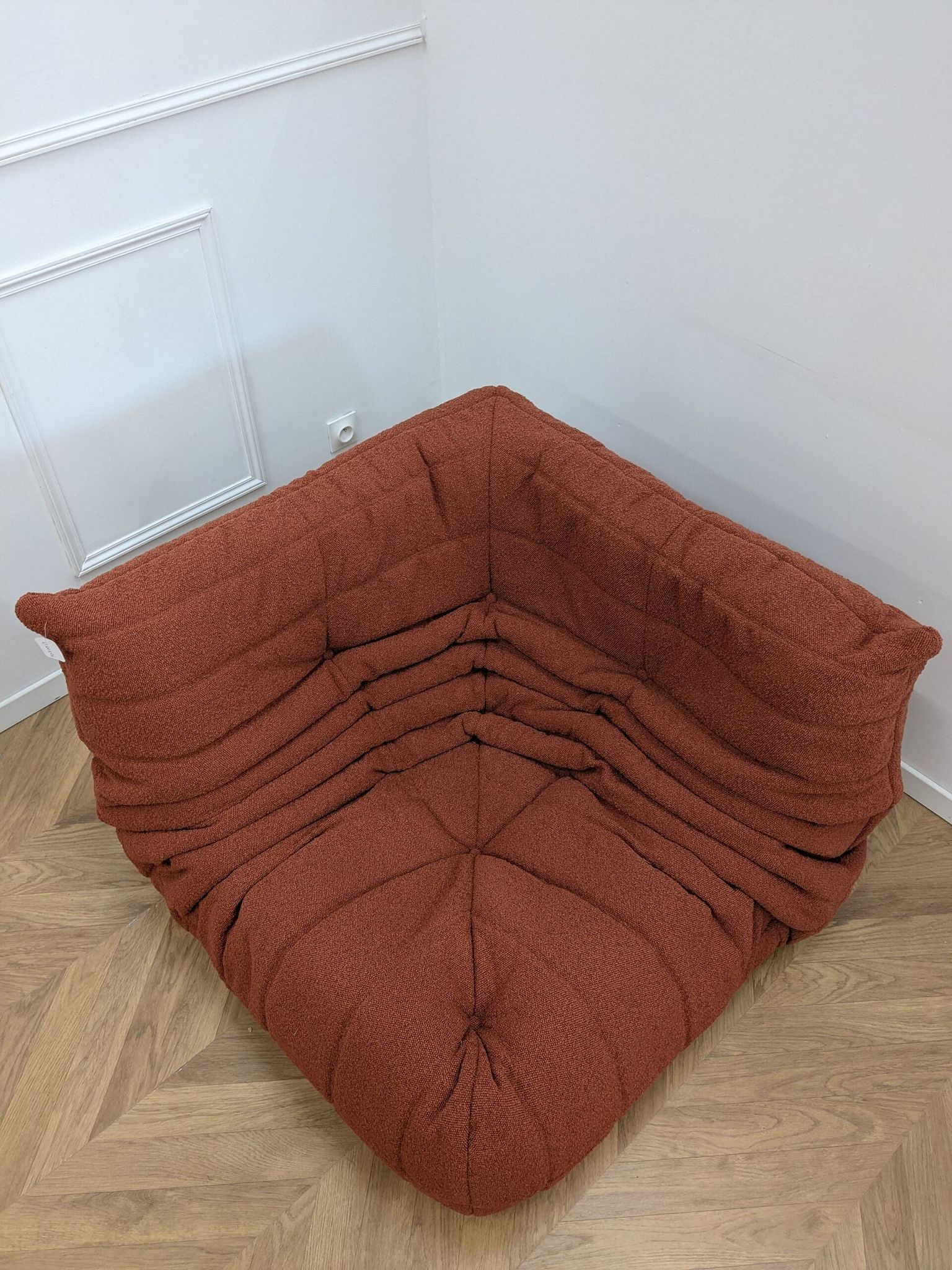 Togo angle terracotta