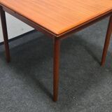 Vintage teak -small extendable- dining table