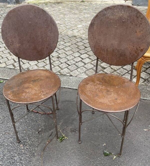 Paire d'anciennes chaises en métal début 20eme