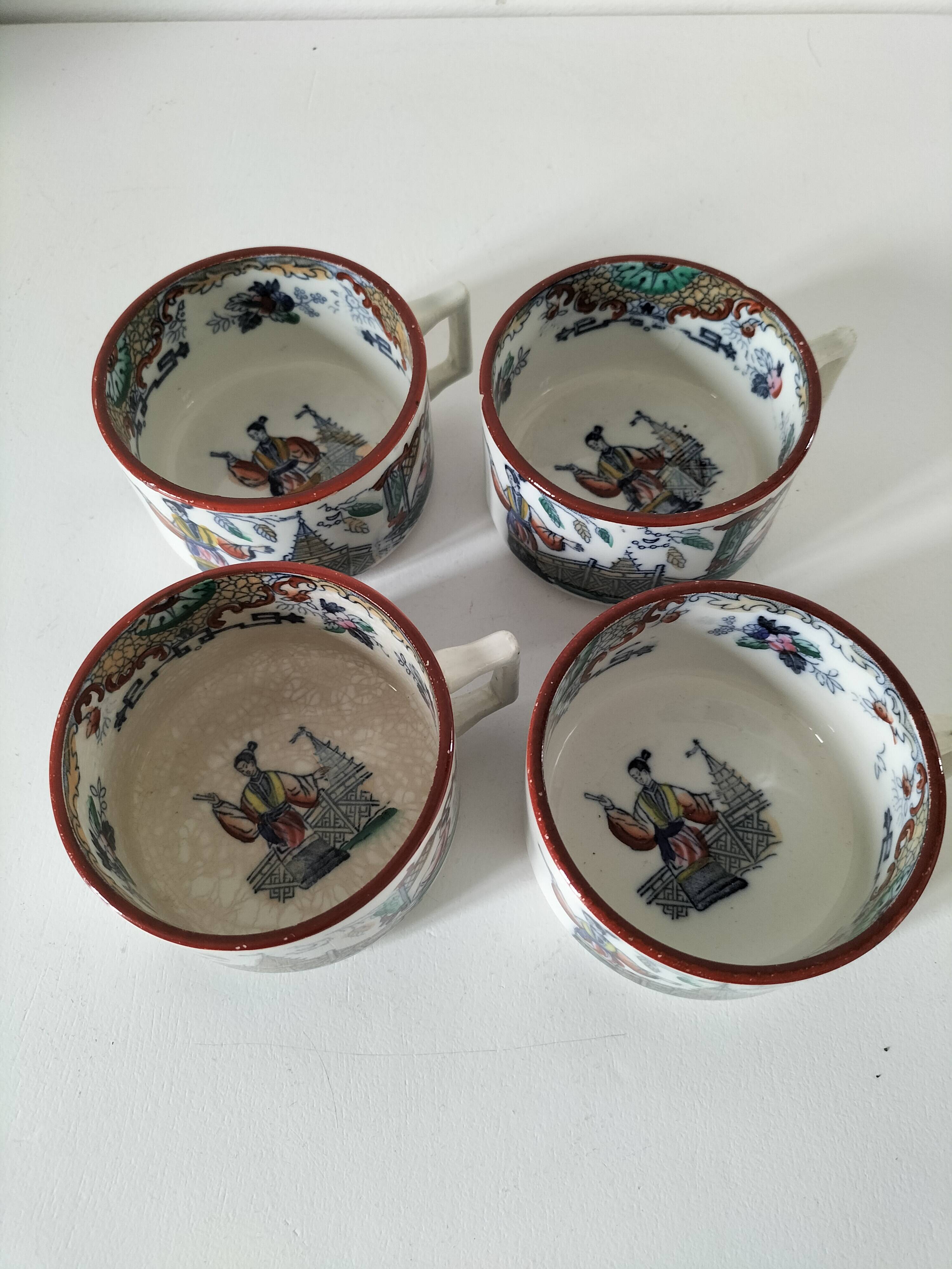 Ensemble de 4 tasses à bouillon Digoin & Sarreguemines, décor Timor