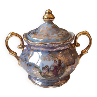 Sugar bowl in porcelain