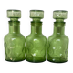 Lot de trois carafes en verre depoli