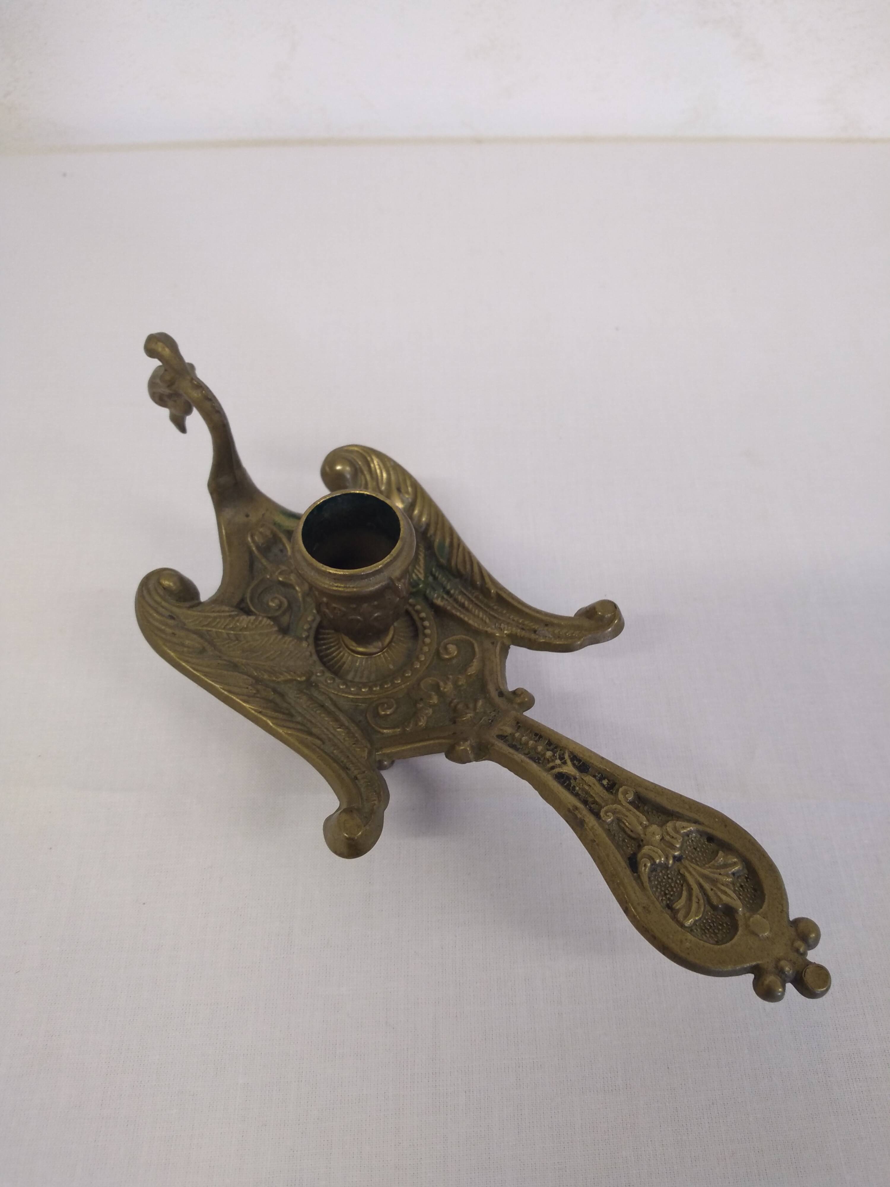 Bronze cellar rat swan/old candle holder