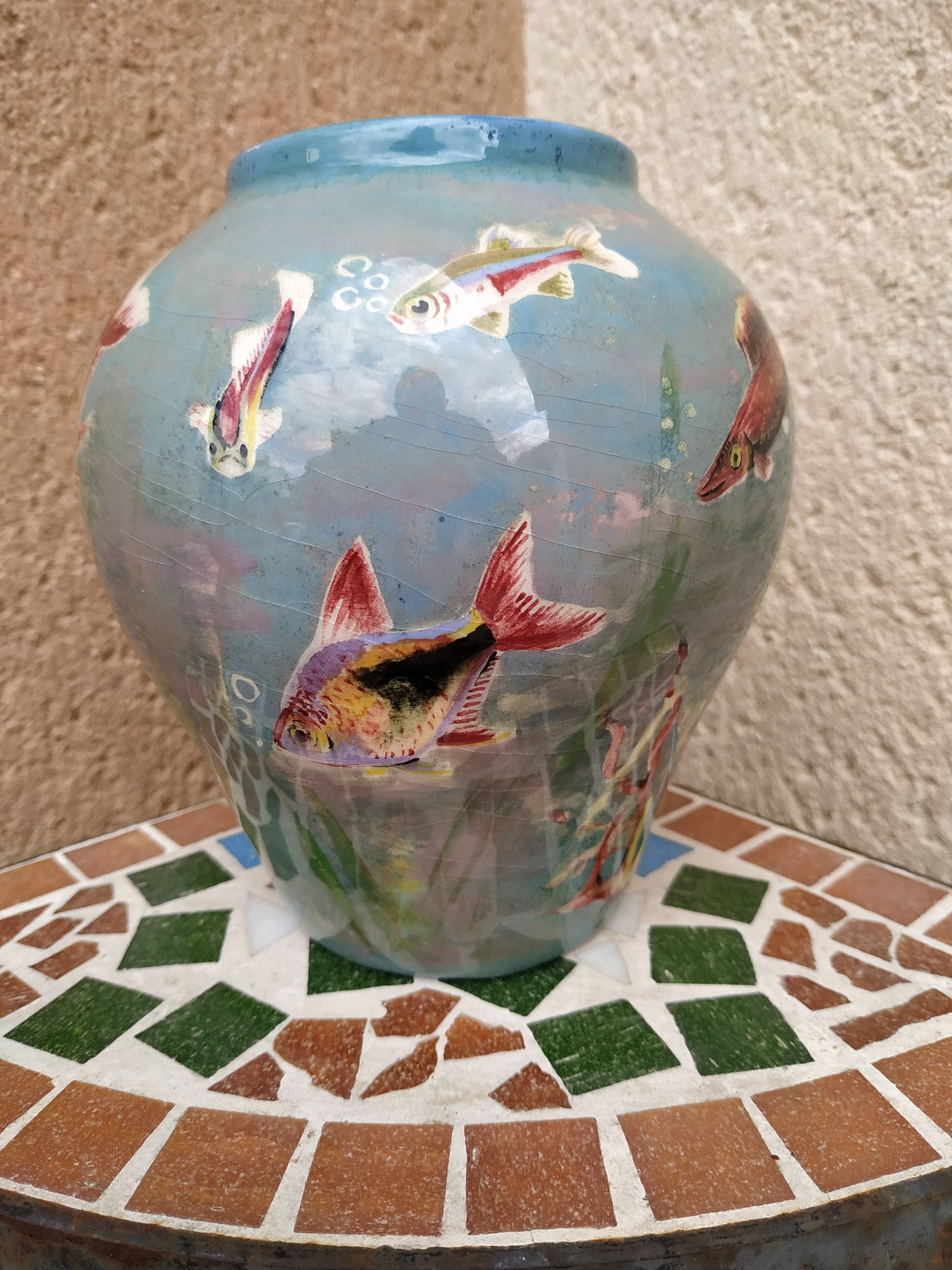 Maryjan Saturnino's small fish vase