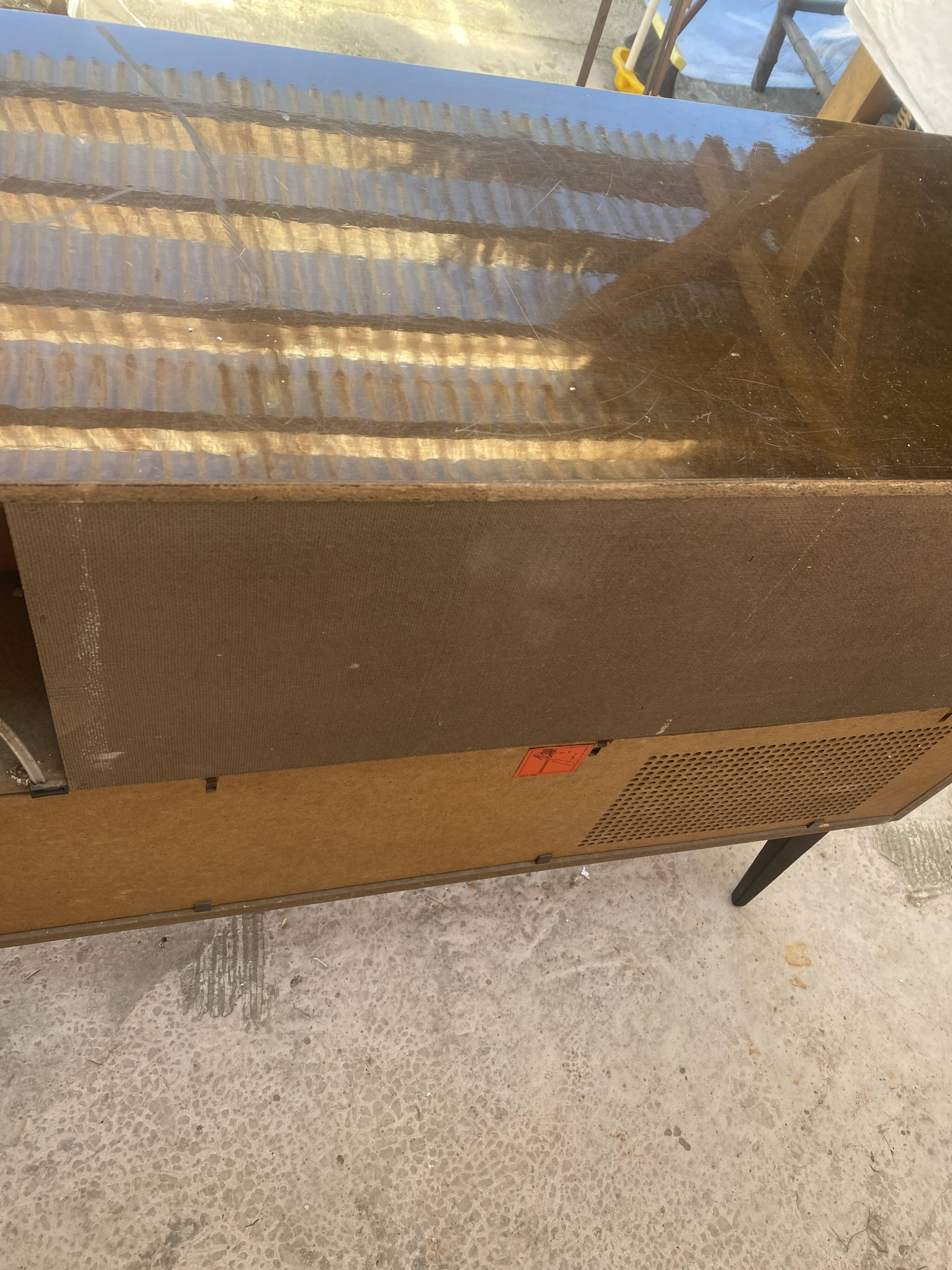 stereo radio cabinet