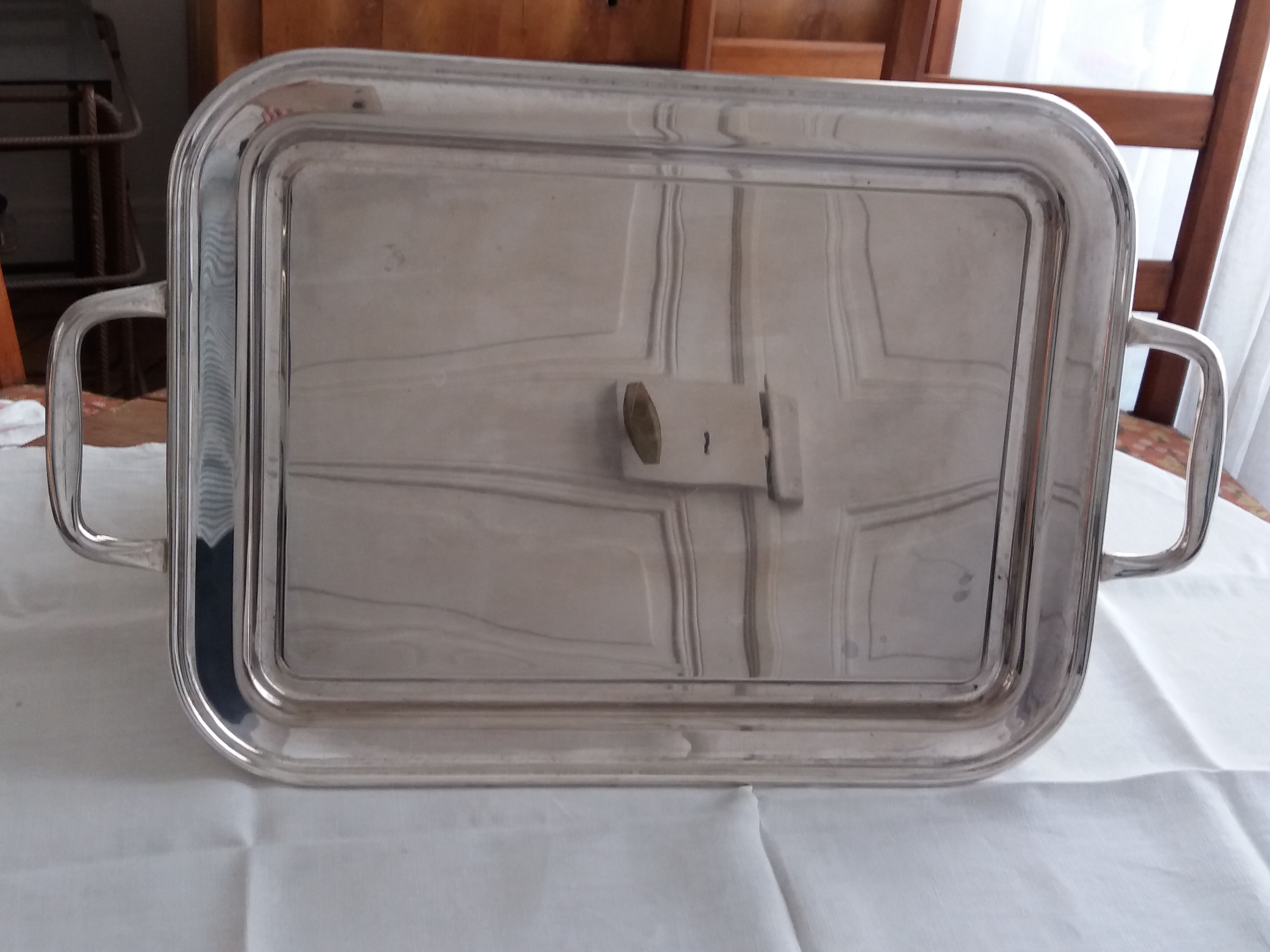 Rectangular silver metal top