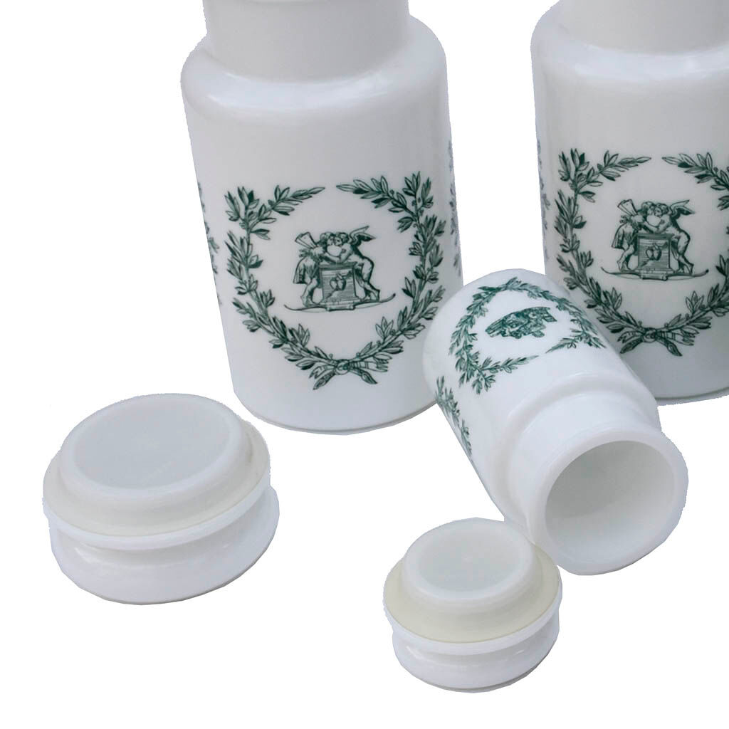 Lot 7 pots en verre d’opale blanc avec couvercle hermétique vintage