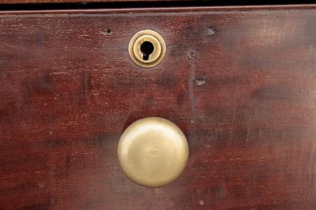 Navy time Dresser 1900 mahogany