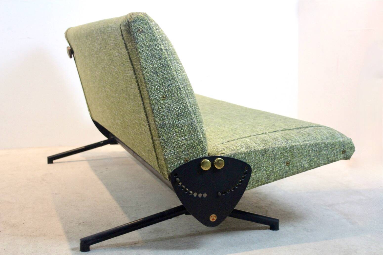Canapé-lit D70 par Osvaldo Borsani pour Tecno, 1954