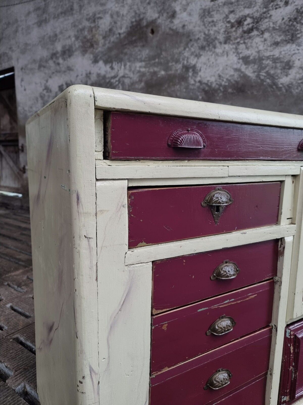 Antique counter drawercabinet
