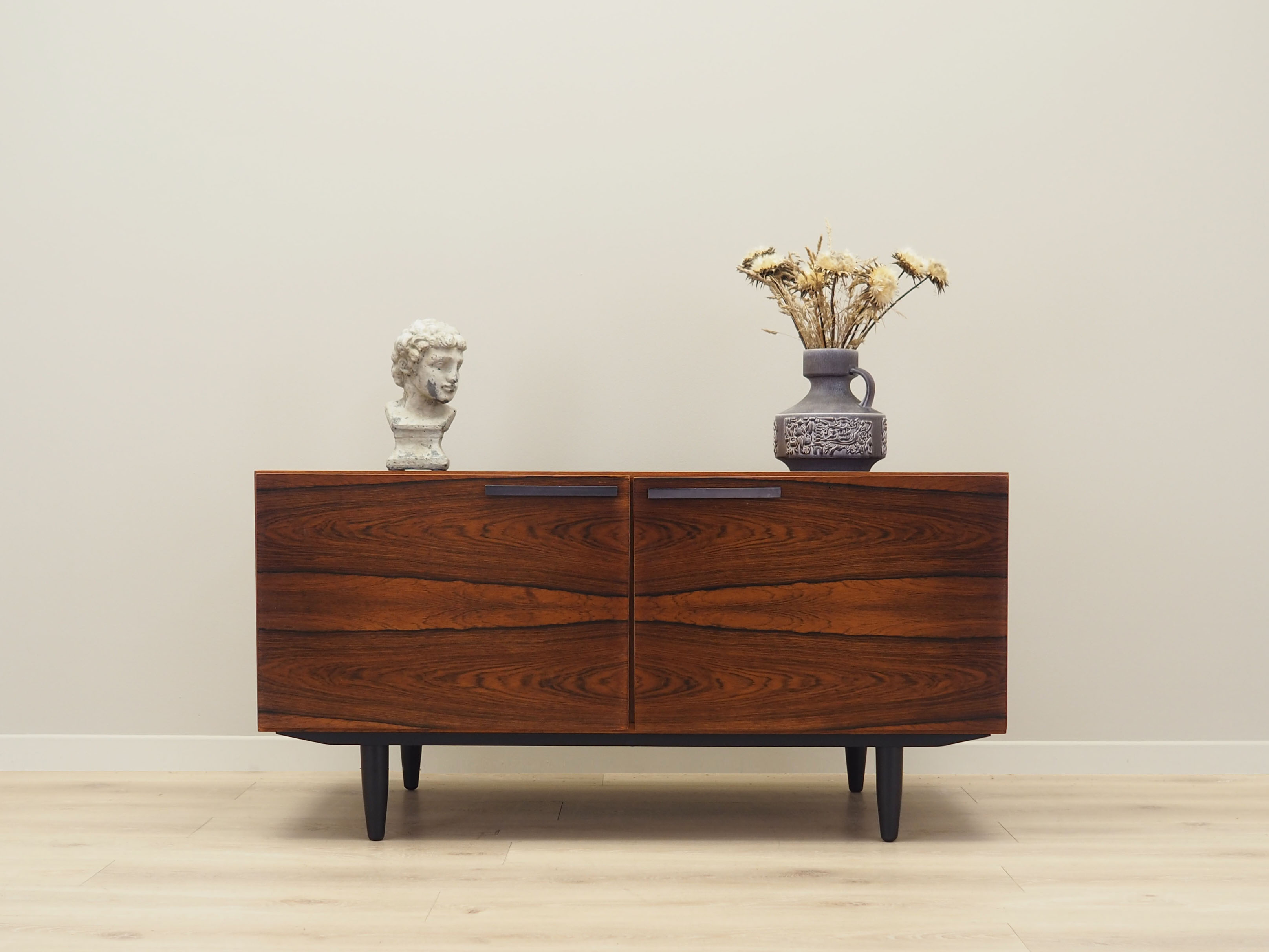 Rosewood sideboard, Danish design, 1970s, designer: Ib Kofod Larsen, manufacturer: Faarup Møbelfabrik