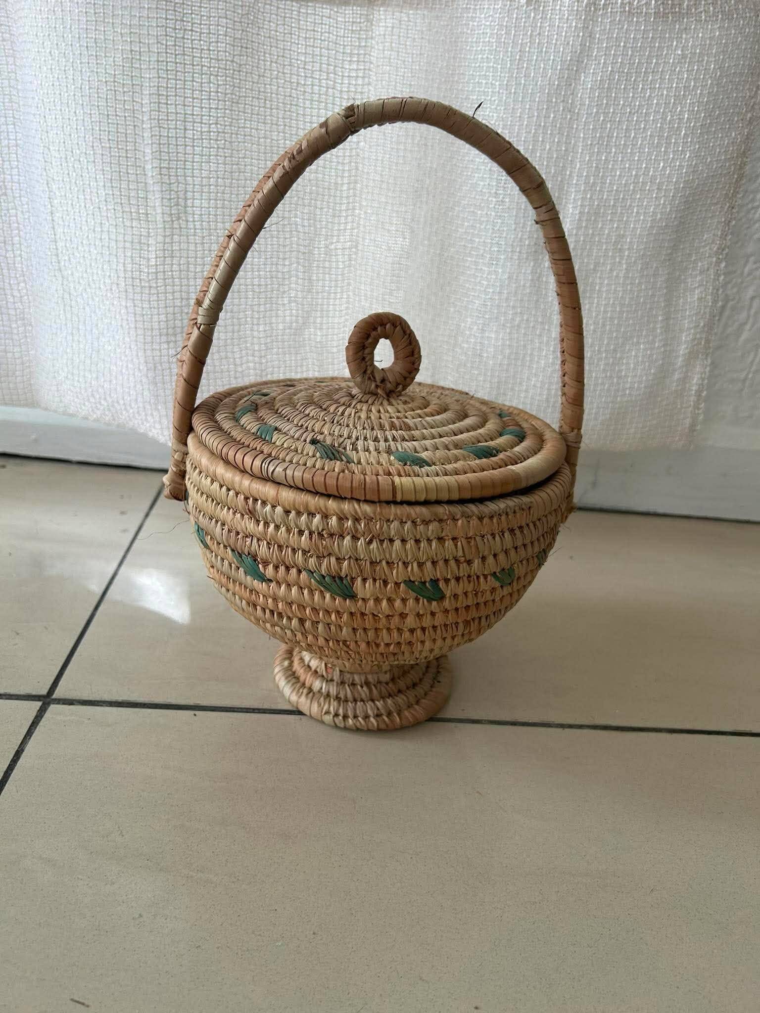 Handwoven African Basket – Fulani (Peul/Fulbe) Craft from Cameroon