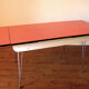 Table et chaises rockabilly en Formica structure Eiffel.