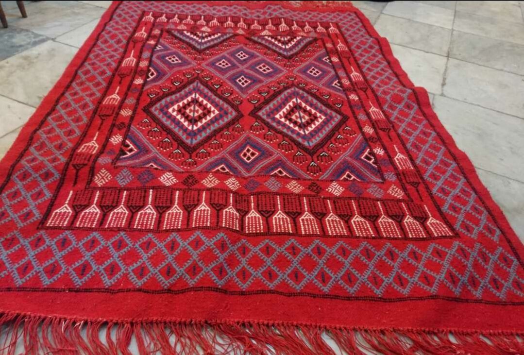 Red Berber kilim rug 140x185cm