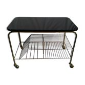 Coffee table with magazine rack